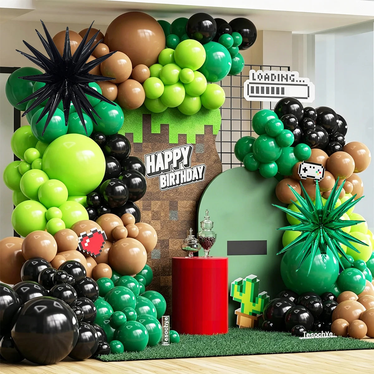 Minecraft-Inspired Balloon Set